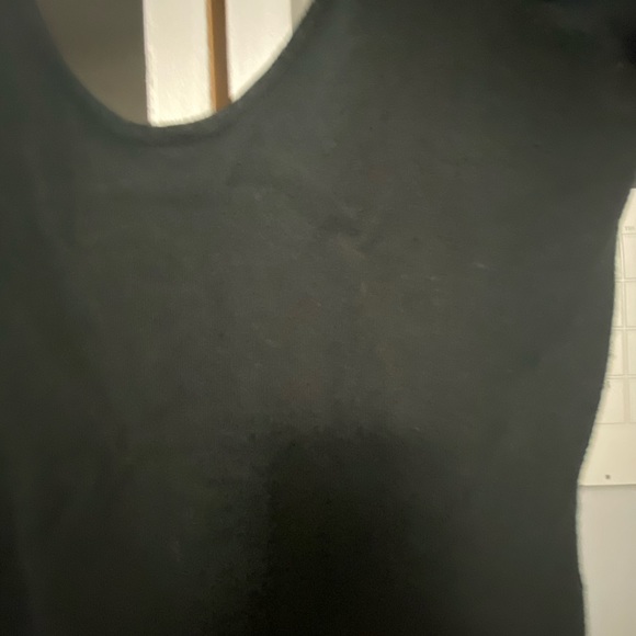 Top - Picture 2 of 5